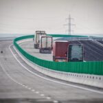Nicușor Dan a promulgat legea care interzice obligarea șoferilor de camioane să încarce sau să descarce marfa
