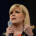 Elena Udrea, despre Tomac la Palatul Victoria: „E convenabil tuturor și îi scoate pe toți din rahat”