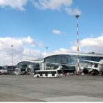 Aeroporturile din București vor fi dotate cu sisteme pentru detectarea și neutralizarea dronelor