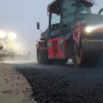 Video. Centura Brănești, aproape de finalizare. Ultimul strat de asfalt este așternut pe ultimul tronson, lucrările au ajuns la 97%