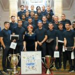 Jucătorii și antrenorii echipei de fotbal Universitatea Craiova au primit titlul de cetățean de onoare al orașului după câștigarea eventului