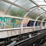 Pasajul rulant de 2,5 milioane de euro dintre Gara de Nord și Gara Basarab va fi demolat după ani de abandon