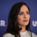 USR și PNL cer înființarea unei comisii parlamentare de anchetă privind zborurile Nordis și deplasările la Mykonos și Nisa