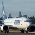 Omagiu pentru Mircea Lucescu – Avionul care poartă numele din fotbal a intrat în flota Tarom