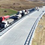 Autostrada Transilvania A3: A început asfaltarea pe viaductul de la Mihăiești. Când ar putea fi deschis traficul între Nădășelu și Zimbor